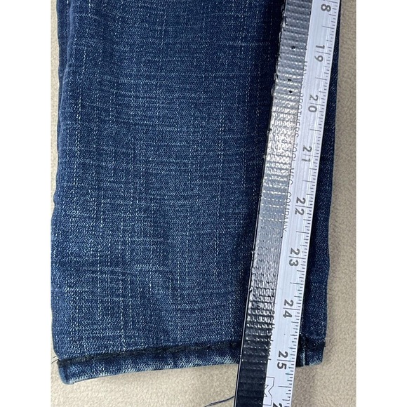 True Religion Womens 27 Jeans Distressed‎ Dark Blue Denim Low Rise Zipper Fly - Picture 6 of 15